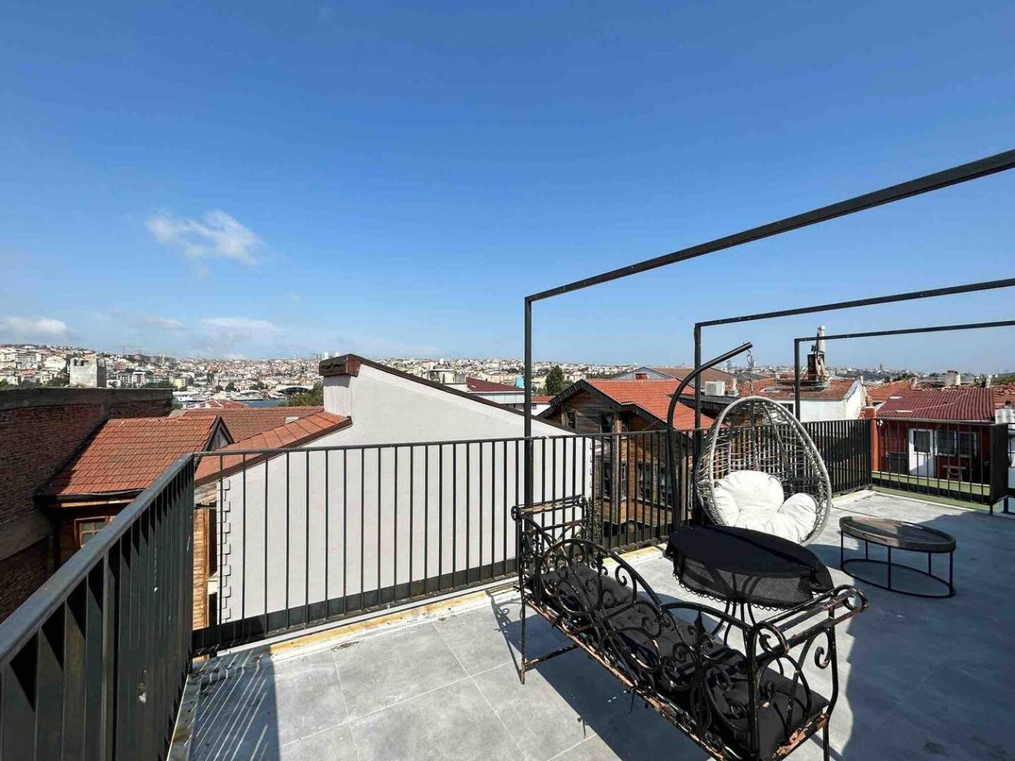 Casa Mirasol Terrace Golden Horn Apartment